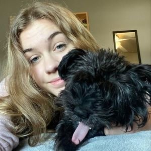 Meet your Posher, Clara